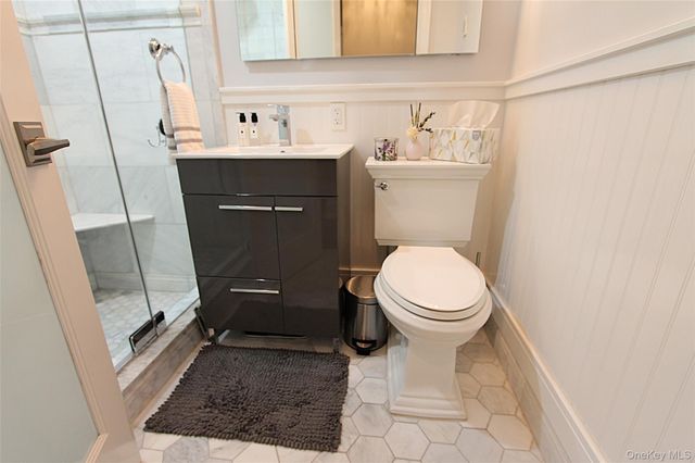 57-65 81st Street, Middle Village, NY 11379