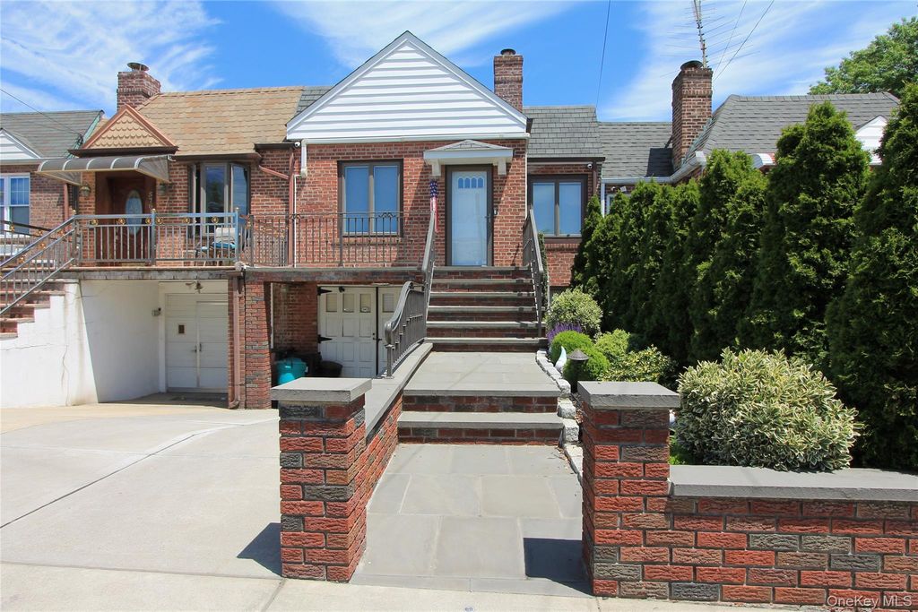 57-65 81st Street, Middle Village, NY 11379