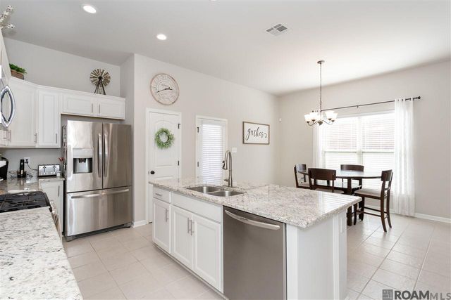 38337 Brown Rd, Prairieville, LA 70769