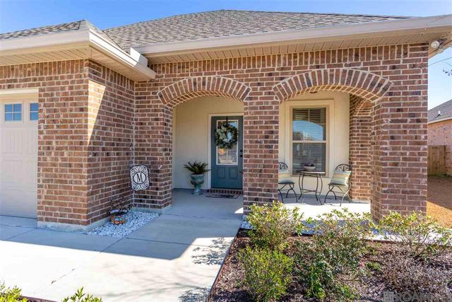 38337 Brown Rd, Prairieville, LA 70769