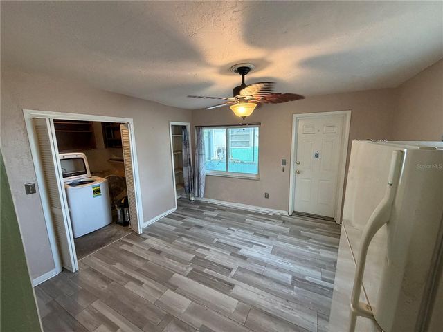 4102 74TH STREET N, St Petersburg, FL 33709