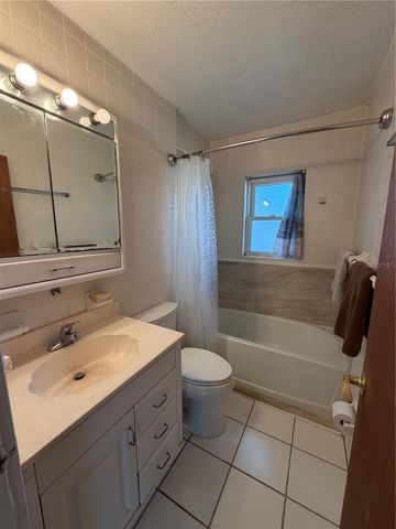 4102 74TH STREET N, St Petersburg, FL 33709