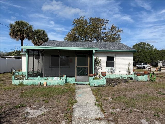 4102 74TH STREET N, St Petersburg, FL 33709