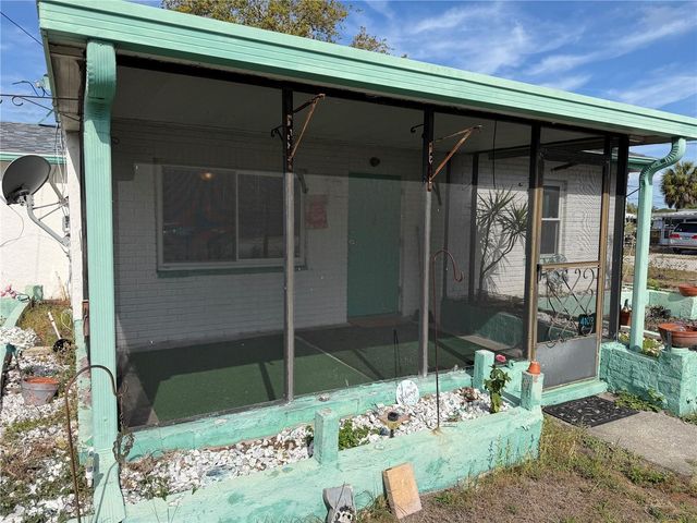 4102 74TH STREET N, St Petersburg, FL 33709