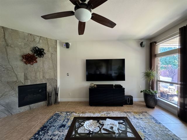 303 Dorset Court, Roanoke, TX 76262