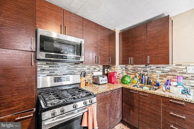 742 HAWS AVE, Norristown, PA 19401