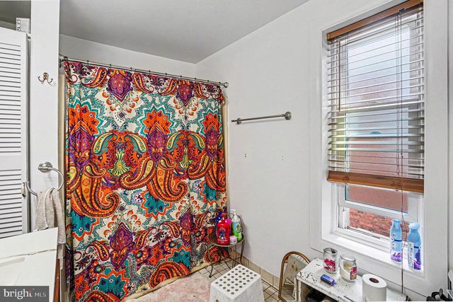742 HAWS AVE, Norristown, PA 19401