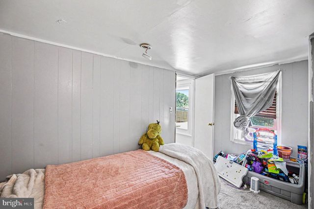 742 HAWS AVE, Norristown, PA 19401
