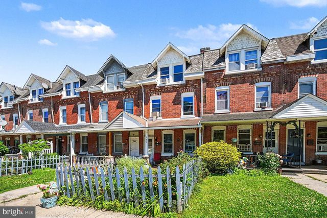 742 HAWS AVE, Norristown, PA 19401