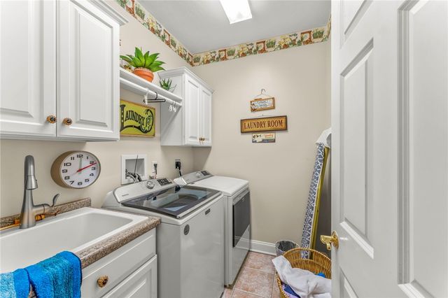 803 Sheriffs Court, Peters Twp, PA 15317