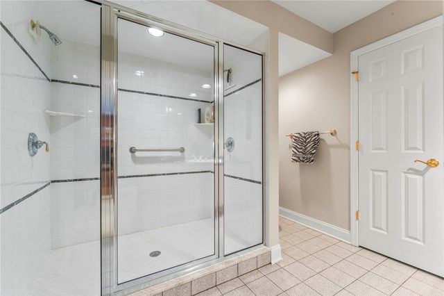 803 Sheriffs Court, Peters Twp, PA 15317