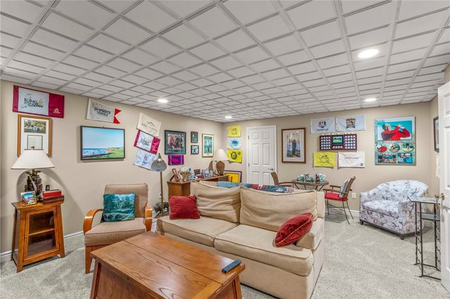 803 Sheriffs Court, Peters Twp, PA 15317