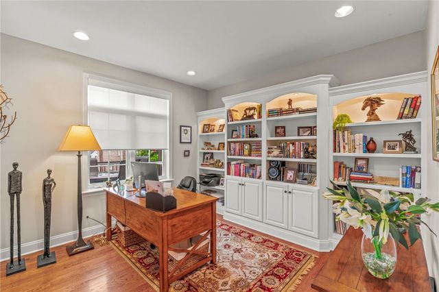 803 Sheriffs Court, Peters Twp, PA 15317