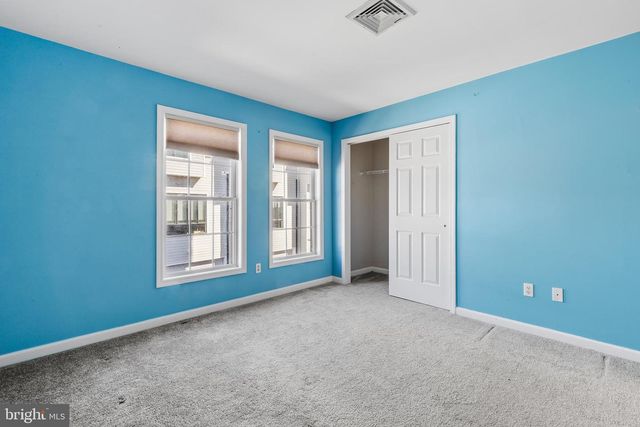 403 OLIVE ST, Philadelphia, PA 19123