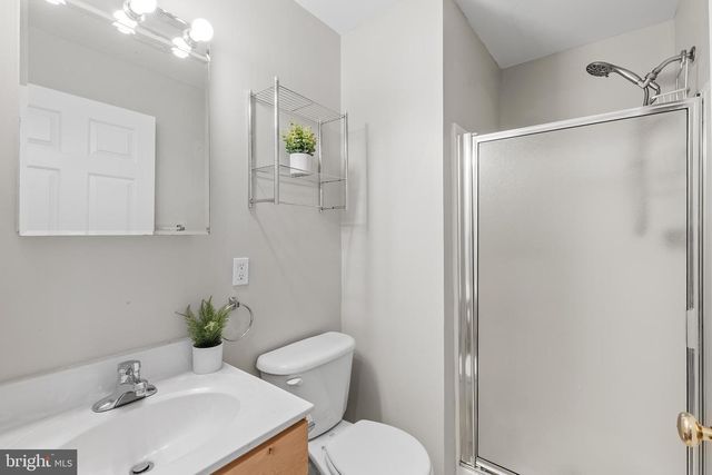 403 OLIVE ST, Philadelphia, PA 19123