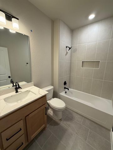 15185 Ty Marshall Ct, College Station, TX 77845