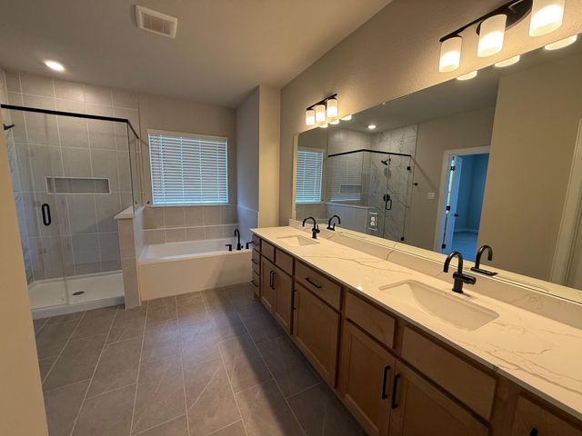 15185 Ty Marshall Ct, College Station, TX 77845