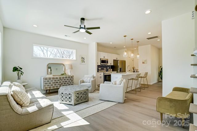 709 Catawba Street, Lincolnton, NC 28092
