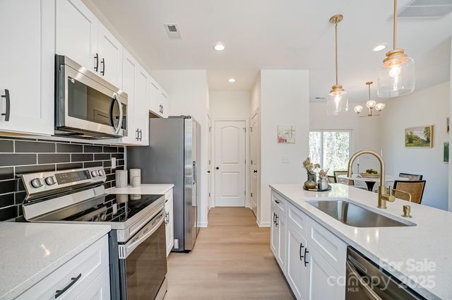 709 Catawba Street, Lincolnton, NC 28092