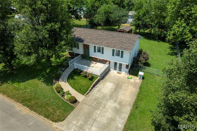 501 Louise Street, Farmington, MO 63640
