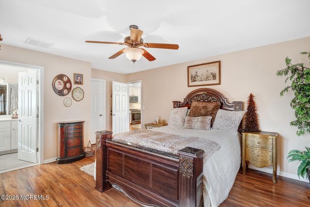 1990 Hovsons Boulevard, Toms River, NJ 08753