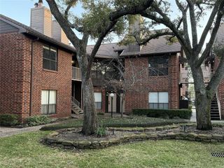 3100 Walnut Bend Lane 309, Houston, TX 77042