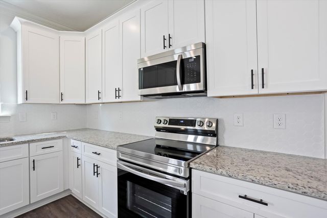 360 Country Glen Avenue, Graniteville, SC 29829