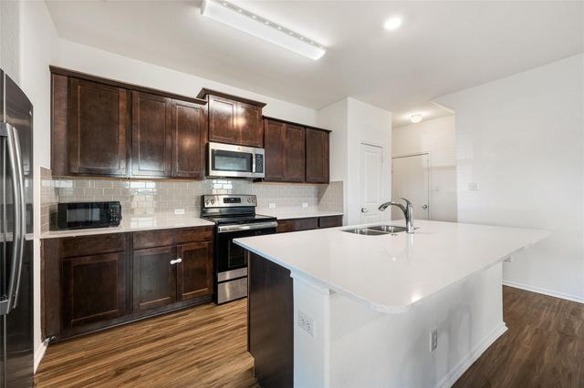 132 Joe Kidd LN NW 132, Jarrell, TX 76537