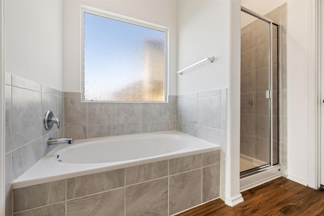 132 Joe Kidd LN NW 132, Jarrell, TX 76537