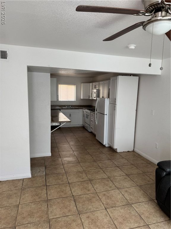1620 Cordoba Lane, Las Vegas, NV 89108 — photo 4