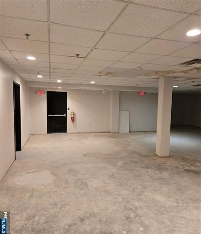 166 Main Street, Fort Lee, NJ 07024