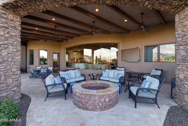 11659 E CAVEDALE Drive, Scottsdale, AZ 85262