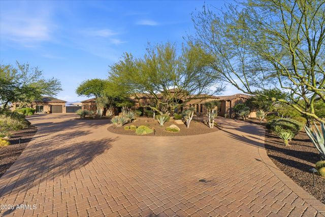 11659 E CAVEDALE Drive, Scottsdale, AZ 85262