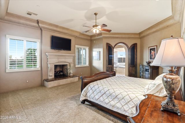 11659 E CAVEDALE Drive, Scottsdale, AZ 85262
