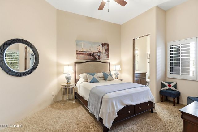 11659 E CAVEDALE Drive, Scottsdale, AZ 85262