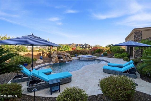 11659 E CAVEDALE Drive, Scottsdale, AZ 85262
