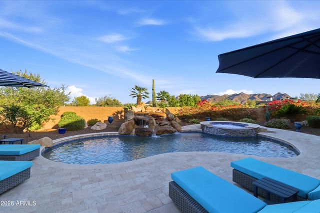 11659 E CAVEDALE Drive, Scottsdale, AZ 85262