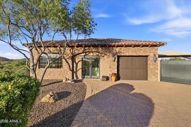 11659 E CAVEDALE Drive, Scottsdale, AZ 85262
