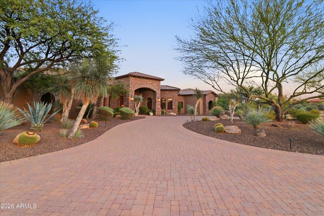 11659 E CAVEDALE Drive, Scottsdale, AZ 85262
