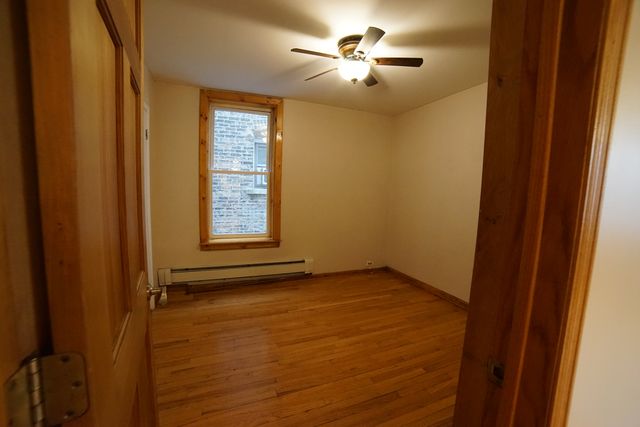 5028 W Pensacola Avenue, Chicago, IL 60641