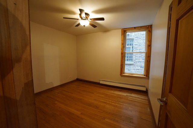 5028 W Pensacola Avenue, Chicago, IL 60641