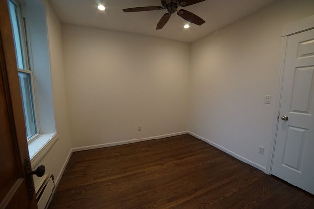5028 W Pensacola Avenue, Chicago, IL 60641