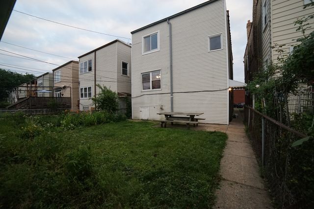 5028 W Pensacola Avenue, Chicago, IL 60641