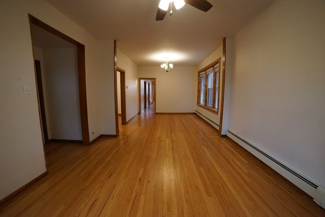 5028 W Pensacola Avenue, Chicago, IL 60641