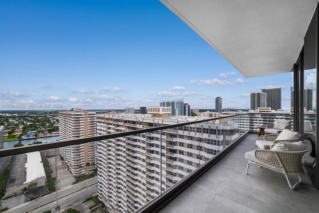 2000 S Ocean Drive 22A, Hallandale Beach, FL 33009