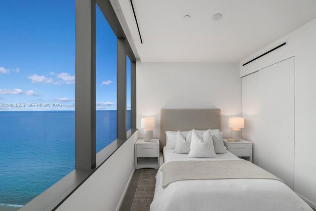 2000 S Ocean Drive 22A, Hallandale Beach, FL 33009