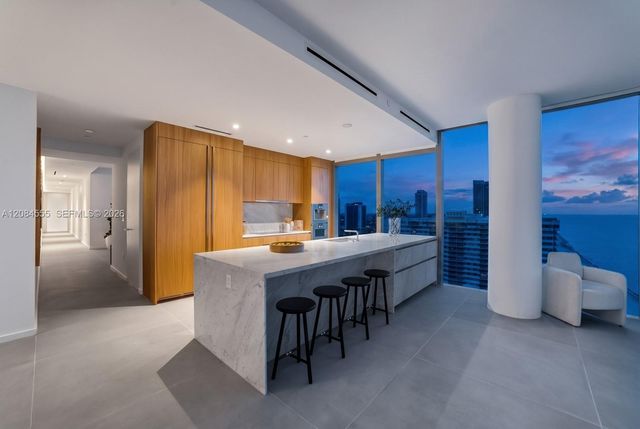 2000 S Ocean Drive 22A, Hallandale Beach, FL 33009
