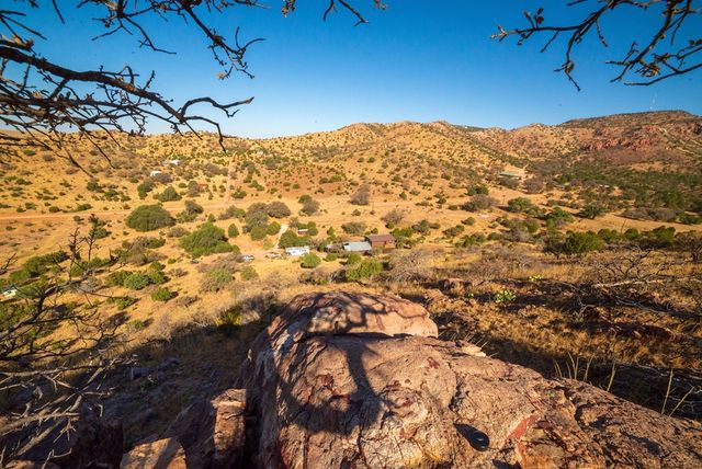 206 N Dave Street, Fort Davis, TX 79734