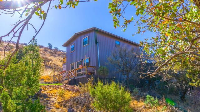 206 N Dave Street, Fort Davis, TX 79734