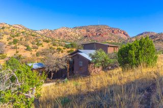 206 N Dave Street, Fort Davis, TX 79734